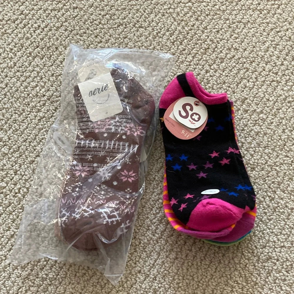 Aerie So Women’s Casual Ankle Socks Bundle 7 Pairs One Size Colorful Value NWT